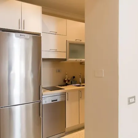 Daire Luxury Flat Near The Beach